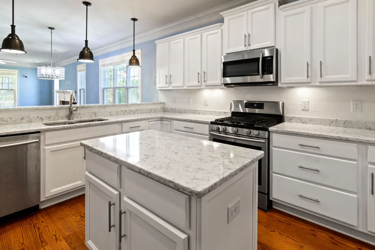 Filth & Squalor Cleanup in Lake Ronkonkoma, NY